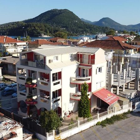 Valena Studios Nydri  Ngoại thất bức ảnh